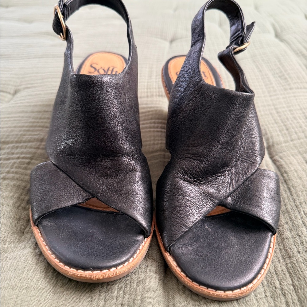 Sofft Black Leather Slingback Sandals
